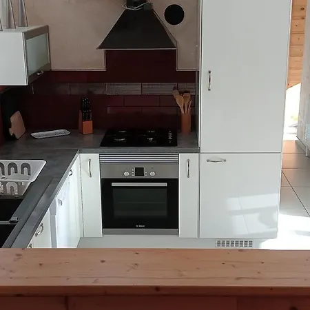 Des Apartment *