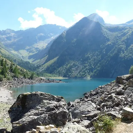 Des Le Bourg-d'Oisans